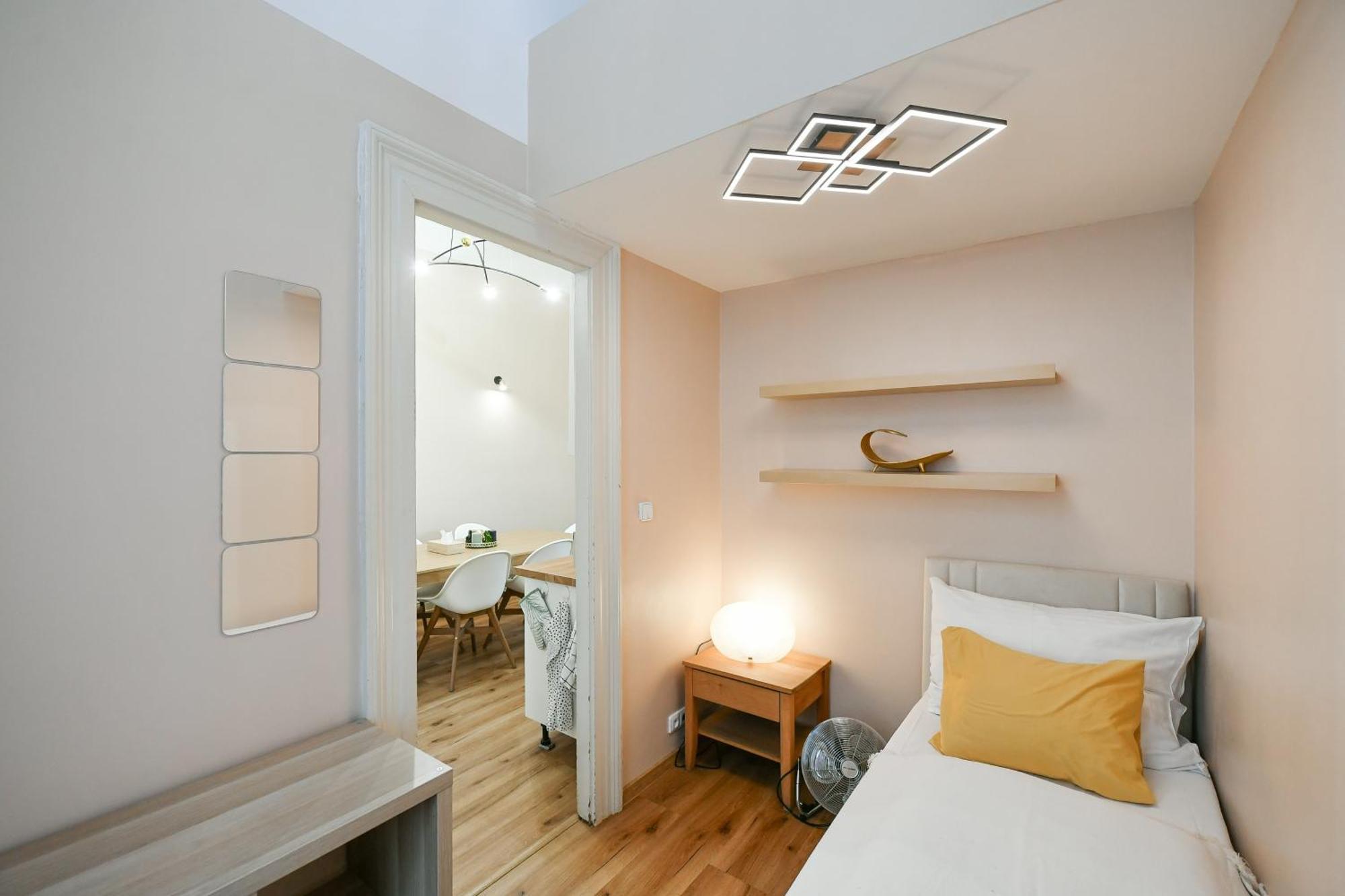 Stunning Charles Bridge Apartment Praga Esterno foto